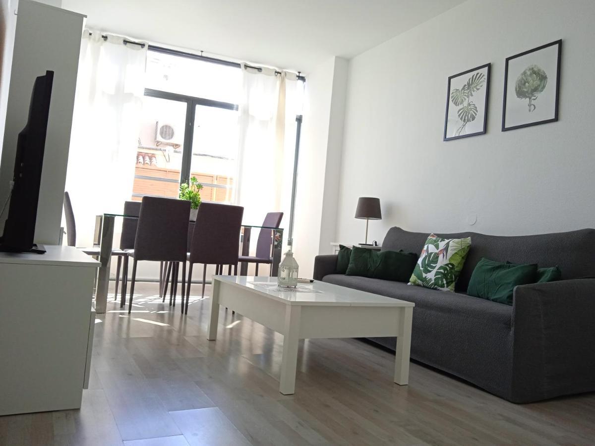 Apartamento Con Encanto 'Larios Luxy' Apartment Malaga Exterior photo